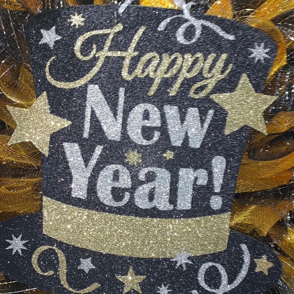 Wreath - Picture 2 of 2